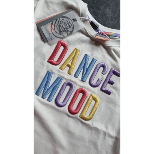 Shortsleeves -- Dance - 110/116 / Wit - kinderkleding