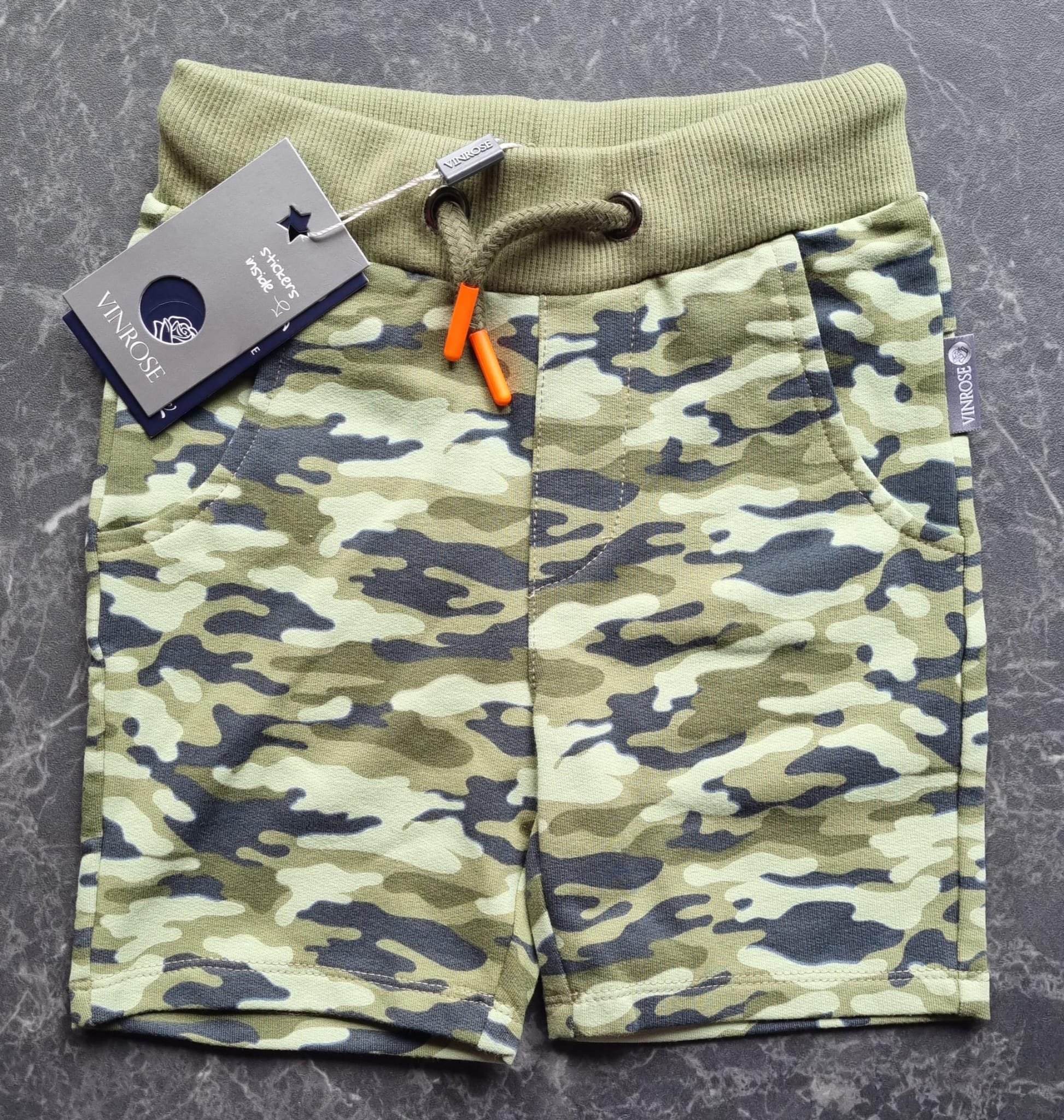 Short -- Army - 86/92 / Groen - kinderkleding